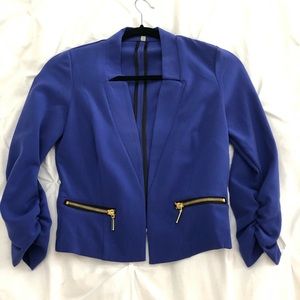 Blue fitted blazer with gold zipper detail